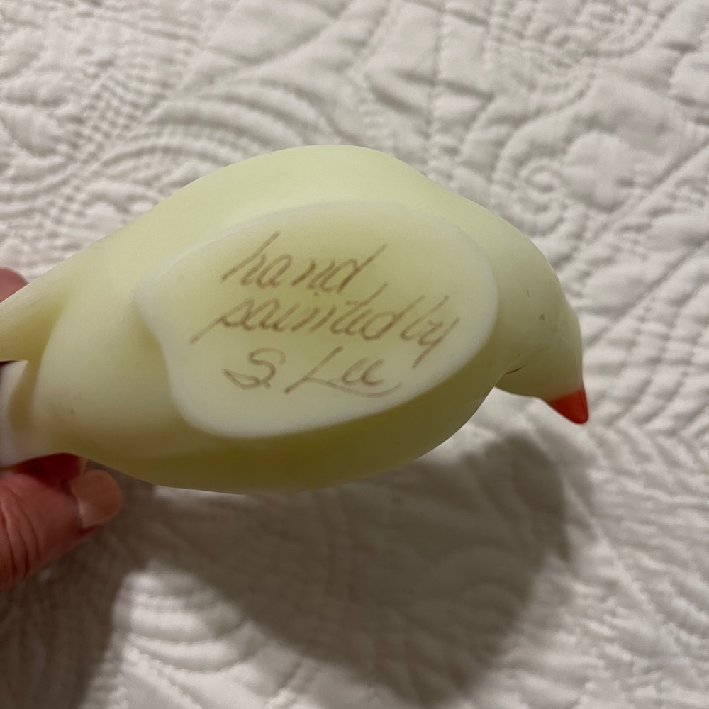 Fenton Collectible Bird - Picture 5 of 5